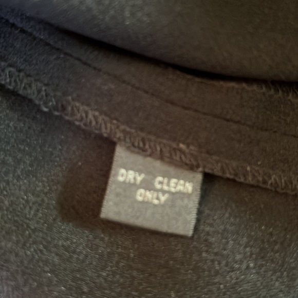 ELLEN TRACY Size 8 Elegant Wrap Classic - Little Black Dress LBD Sexy Witchycore - Picture 8 of 12